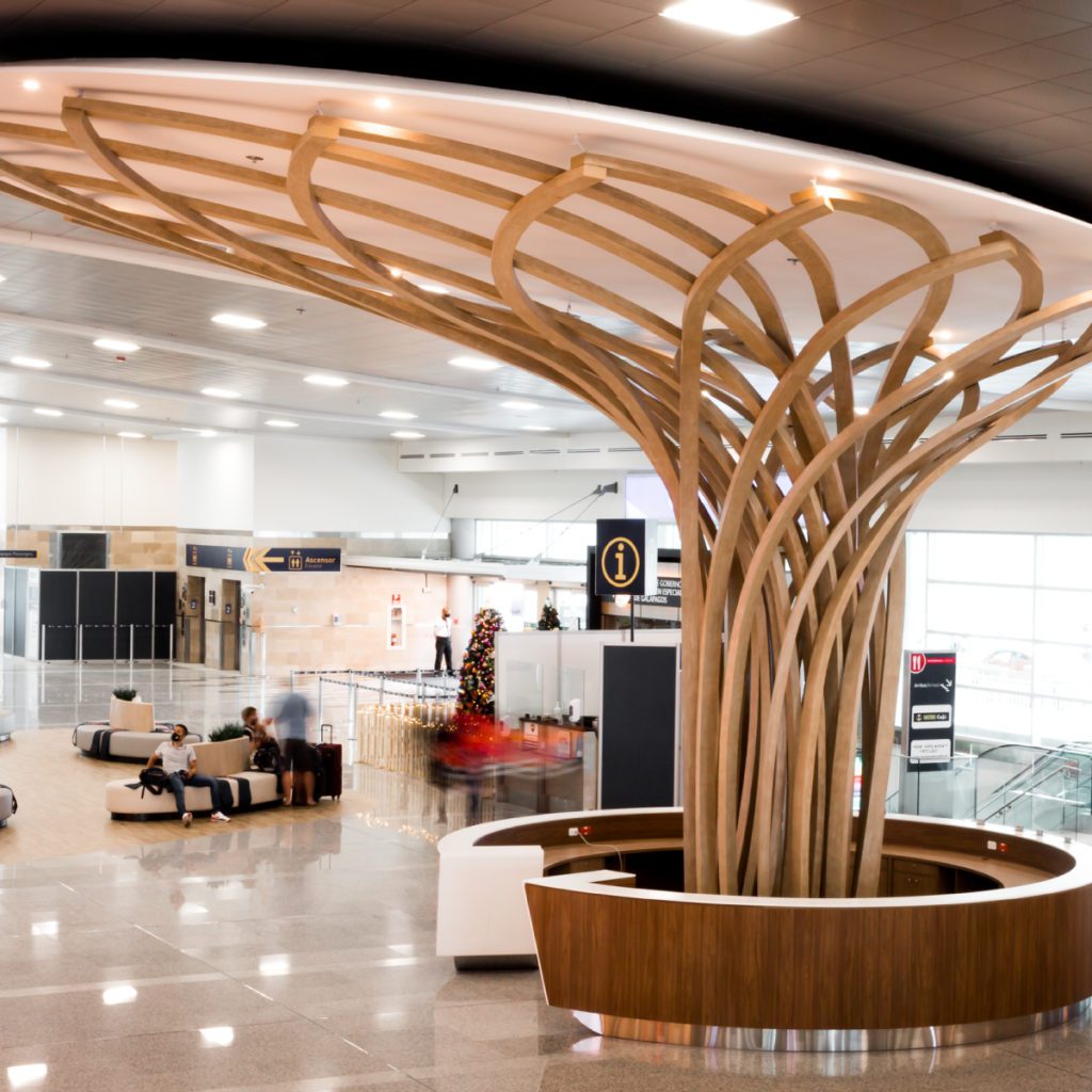 Aeropuerto Mariscal Sucre, Quito